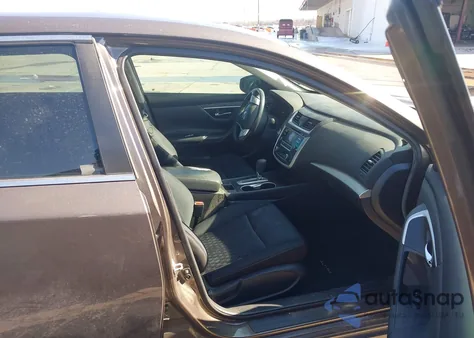 2017 Nissan Altima 2.5 Sv z USA, uszkodzony, nr VIN 1N4AL3AP8HC170177